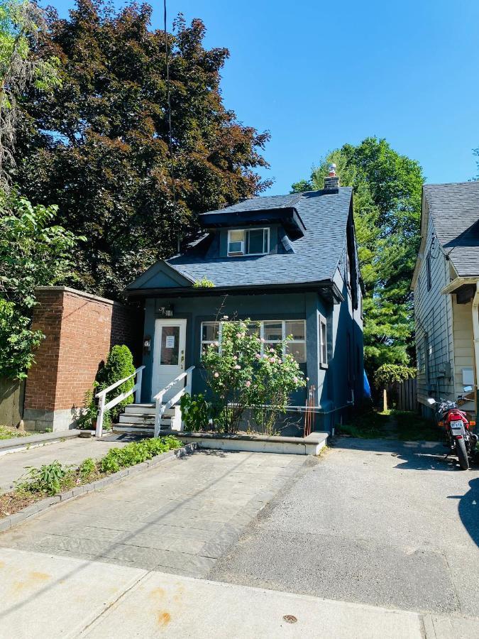 Lovely II Space Share A Room East York Canada Toronto Exterior foto